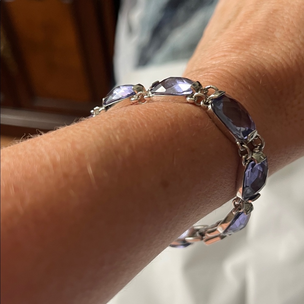 Swarovski Purple Crystal Bracelet Size 6.5 - Picture 10 of 11